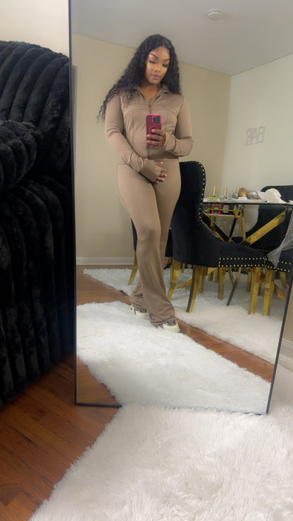 Seasons two piece light weight sportswear set